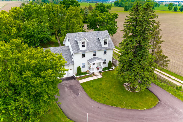 3025 26 Hwy, Springwater On L0L 1Y0 - photo 6