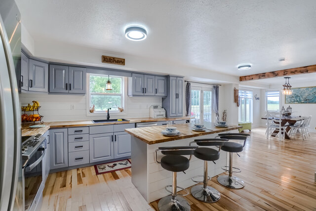 3025 26 Hwy, Springwater On L0L 1Y0 - photo 25