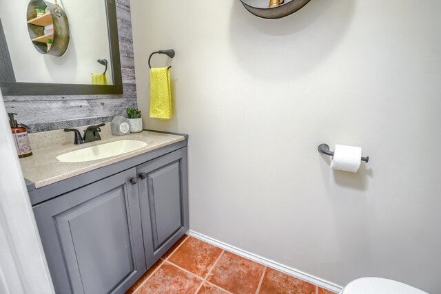 3025 26 Hwy, Springwater On L0L 1Y0 - photo 30