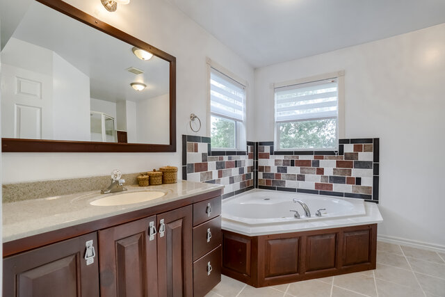 3025 26 Hwy, Springwater On L0L 1Y0 - photo 36