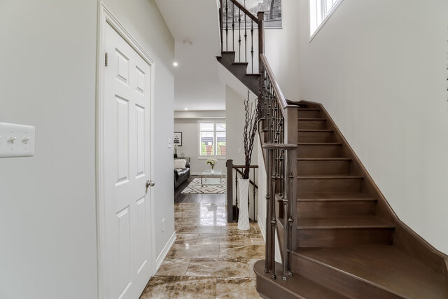 79 Padua Crescent, Stoney Creek - photo 8