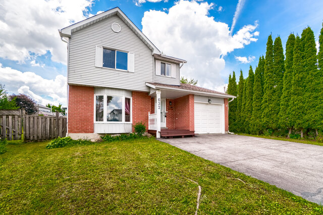 632 Canfield Place, Shelburne - photo 3
