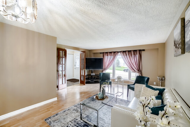 632 Canfield Place, Shelburne - photo 6