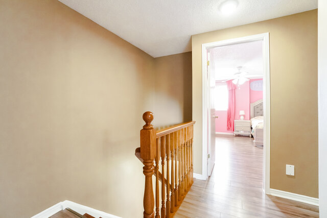 632 Canfield Place, Shelburne - photo 23
