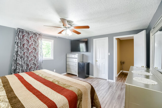 632 Canfield Place, Shelburne - photo 26