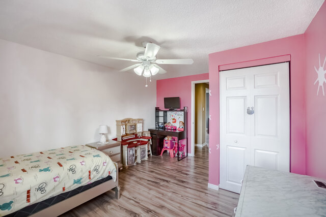 632 Canfield Place, Shelburne - photo 28