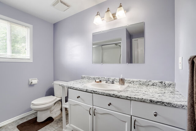 632 Canfield Place, Shelburne - photo 31