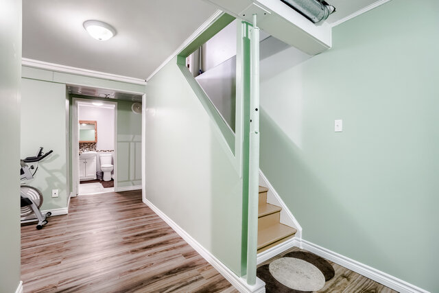 632 Canfield Place, Shelburne - photo 33