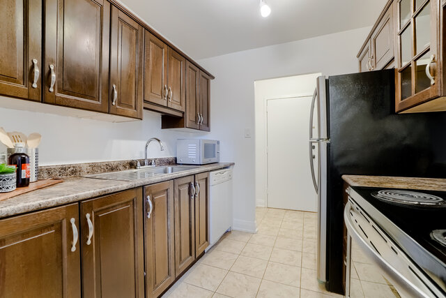 #201-2485 Woking Crescent, Mississauga - photo 17