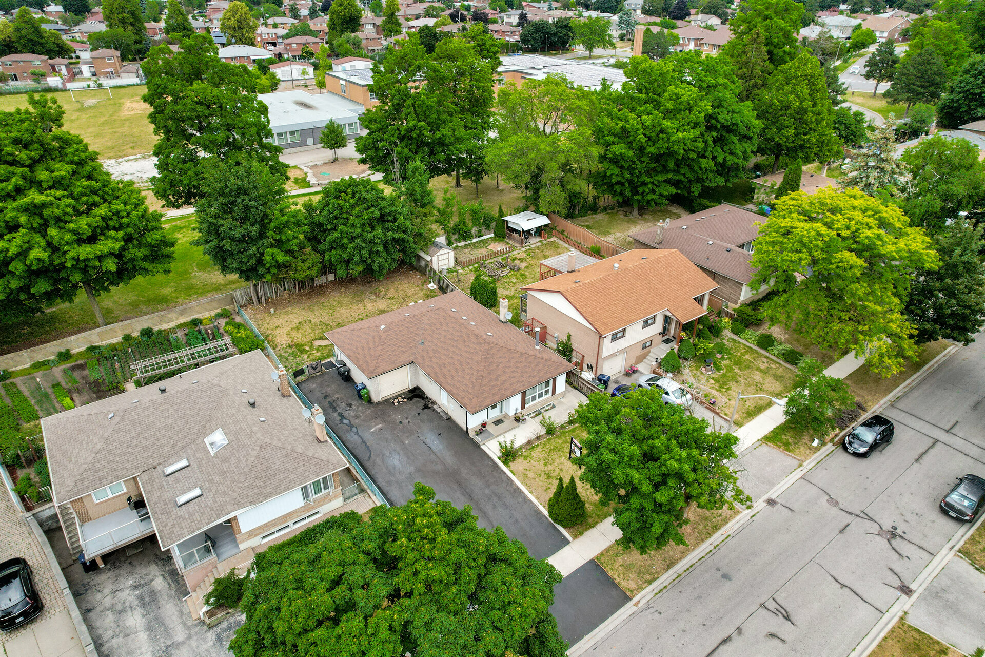 22 Bratty Road by Dhiraj Jain by Vincie Ravindran