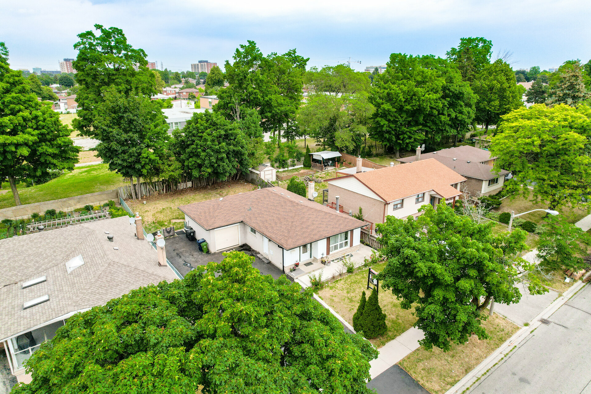 22 Bratty Road by Dhiraj Jain by Vincie Ravindran