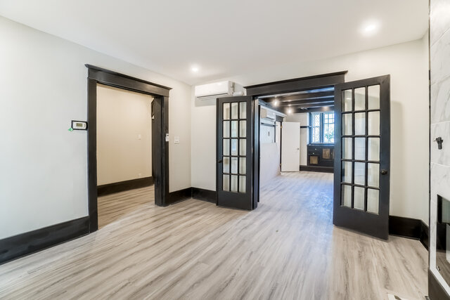 31 Tyndall Avenue, Toronto - photo 16