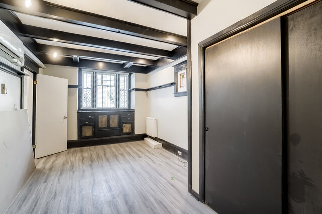 31 Tyndall Avenue, Toronto - photo 17