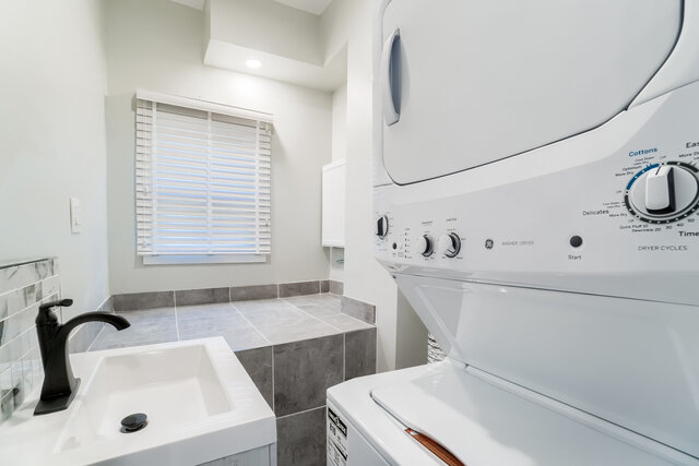 31 Tyndall Avenue, Toronto - photo 27