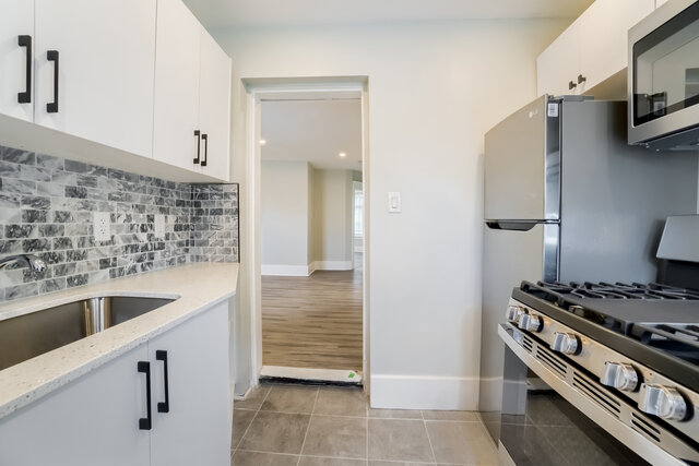 31 Tyndall Avenue, Toronto - photo 33