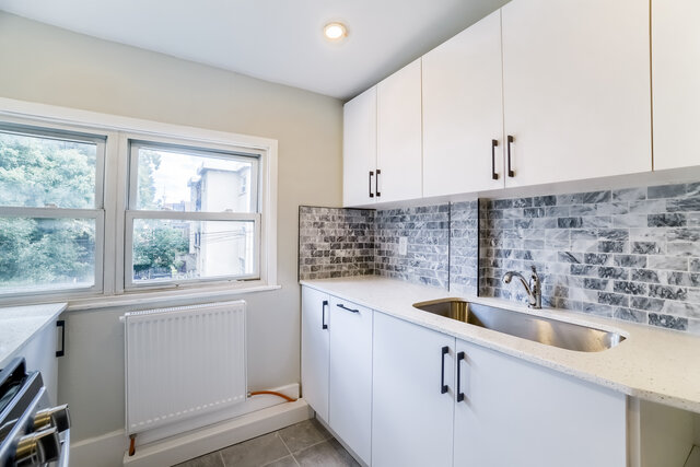 31 Tyndall Avenue, Toronto - photo 34