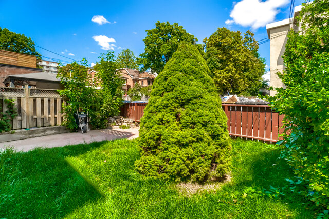 31 Tyndall Avenue, Toronto - photo 73
