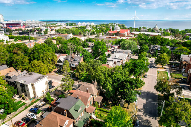 31 Tyndall Avenue, Toronto - photo 81