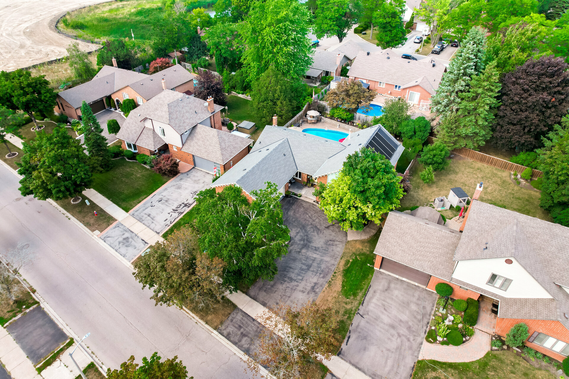 9 Eddystone Drive, Brampton Realmedia Tours