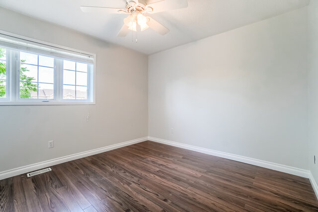 17 Drake Drive, Barrie - photo 32