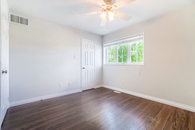 17 Drake Drive, Barrie - photo 34