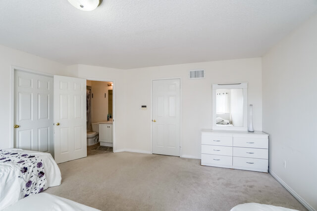 193 Roxbury Street, Markham - photo 25