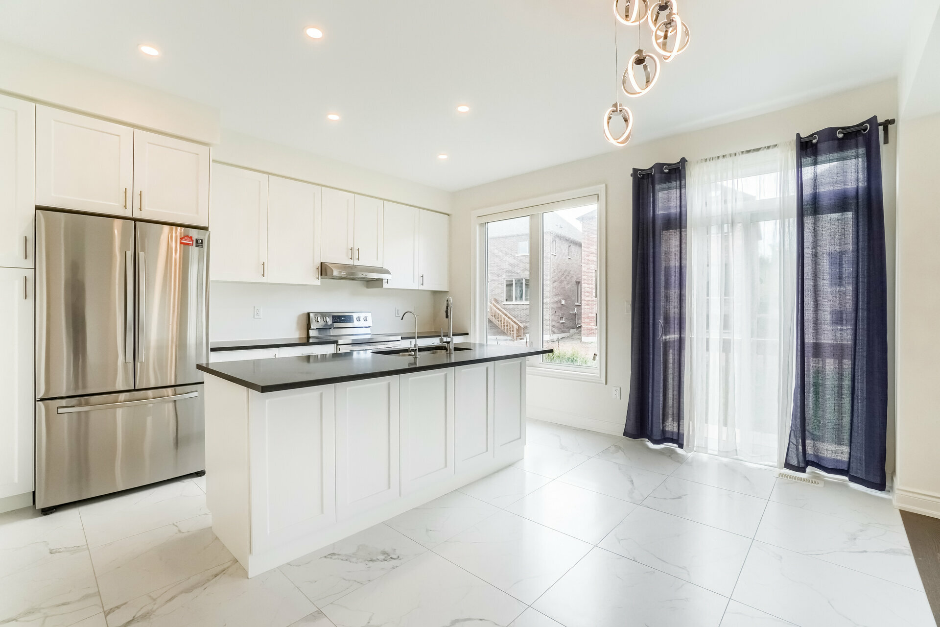 33 Holland Vista Street, East Gwillimbury - photo 12