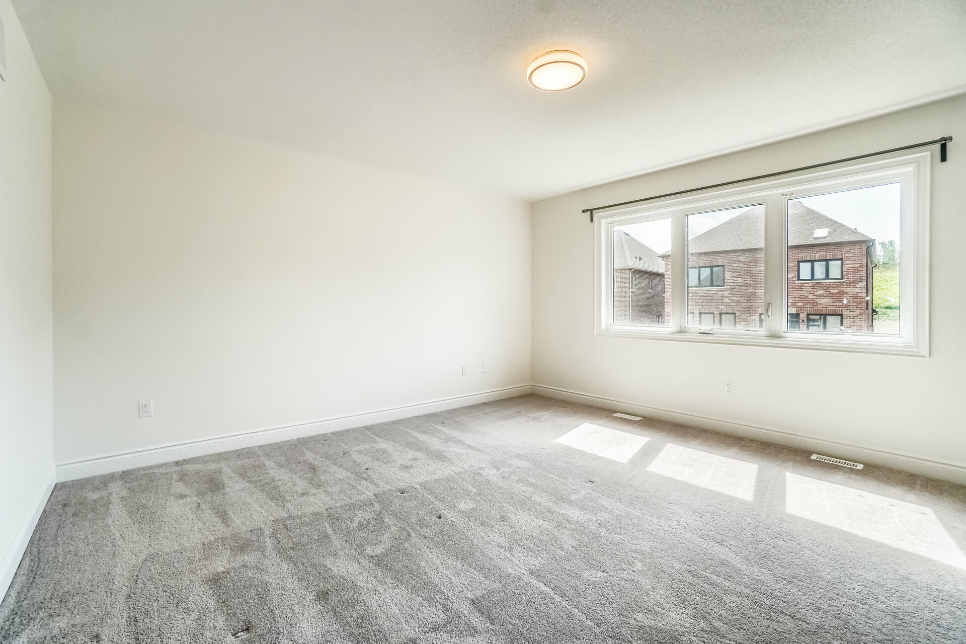 33 Holland Vista Street, East Gwillimbury - photo 25