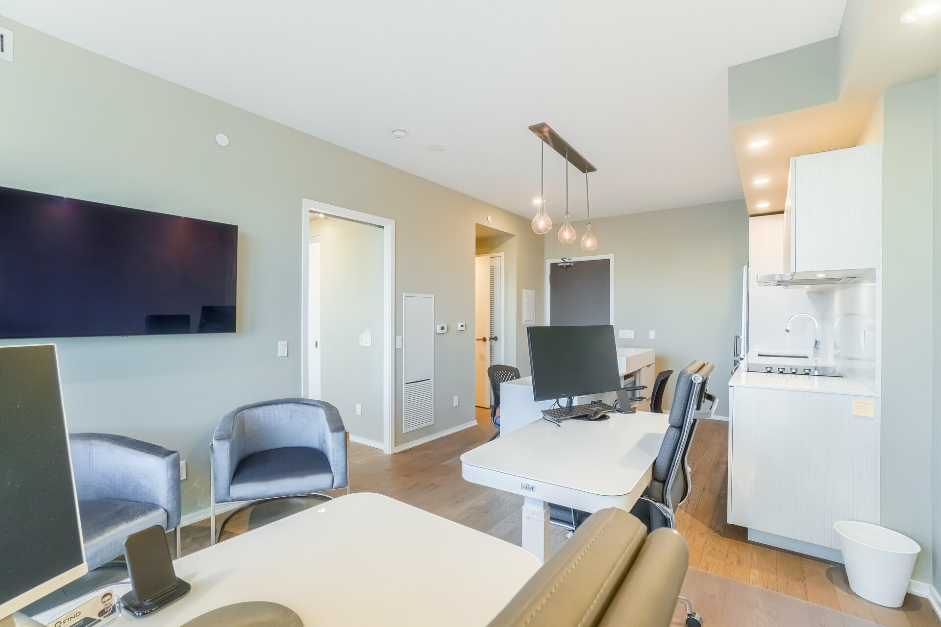 2528970