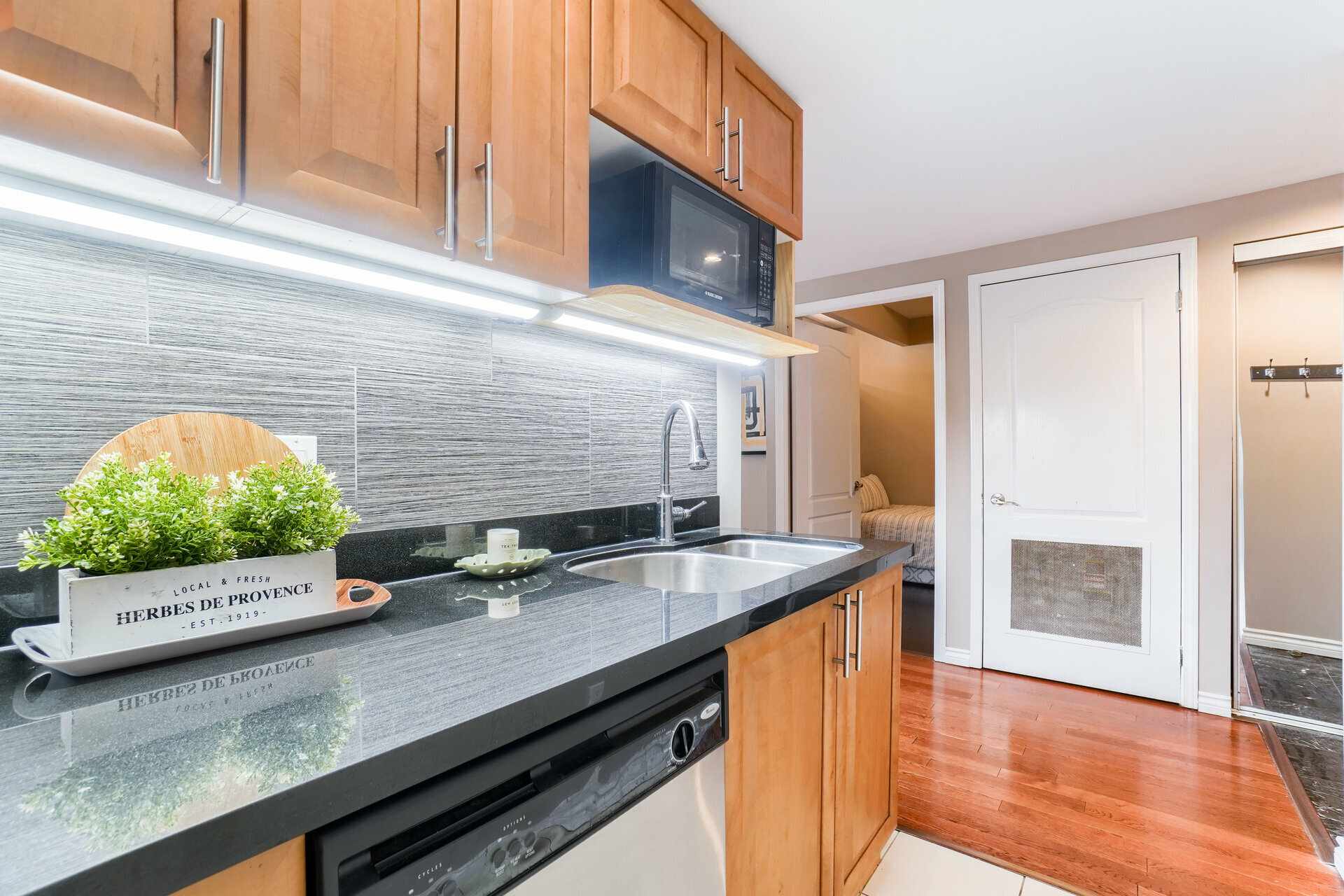 #1101-263 Wellington Street West, Toronto - photo 12