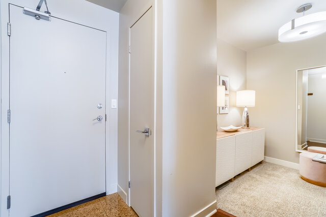 #201-81 Navy Wharf Court, Toronto - photo 11