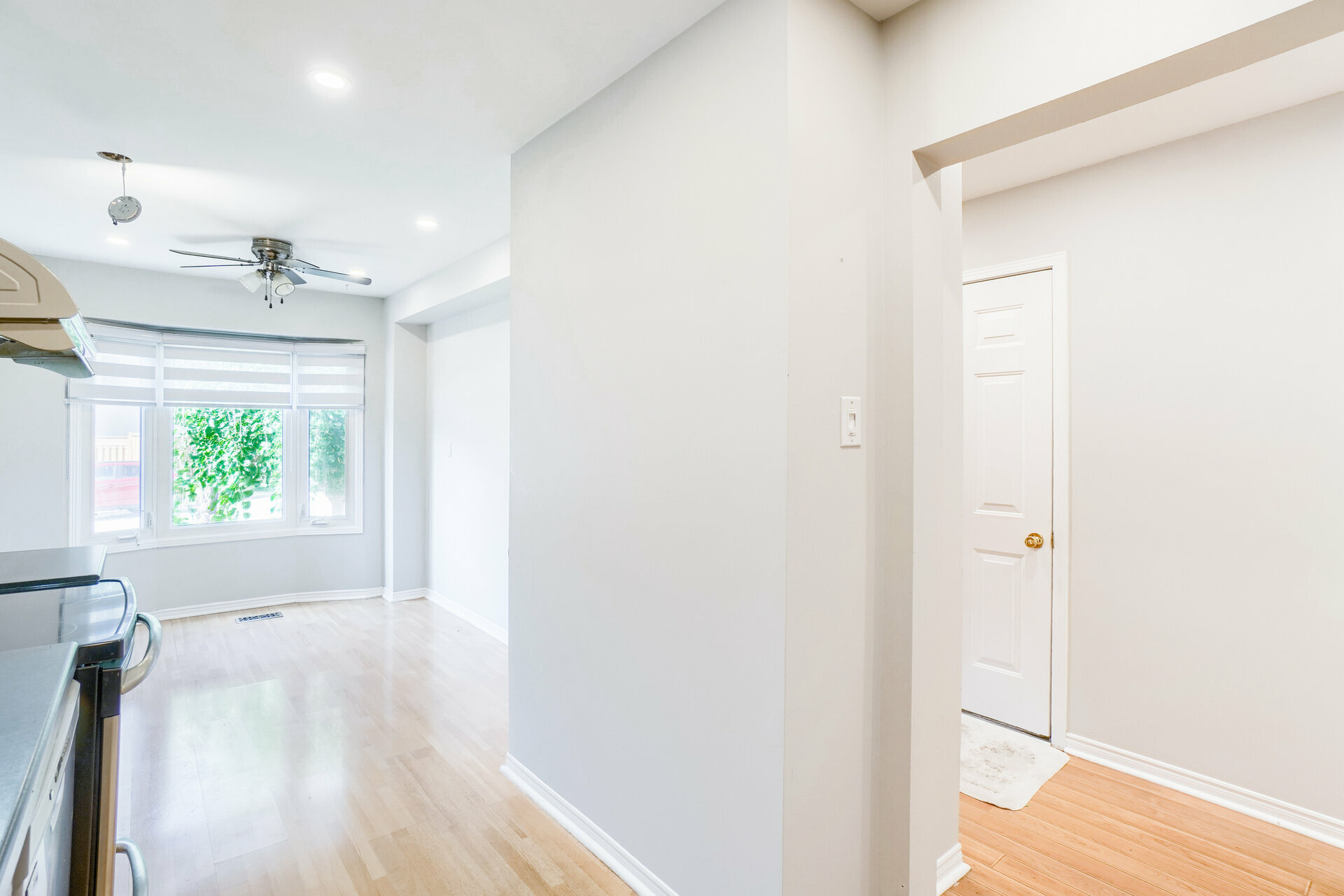 358 Royal Mason Court, Mississauga - photo 9