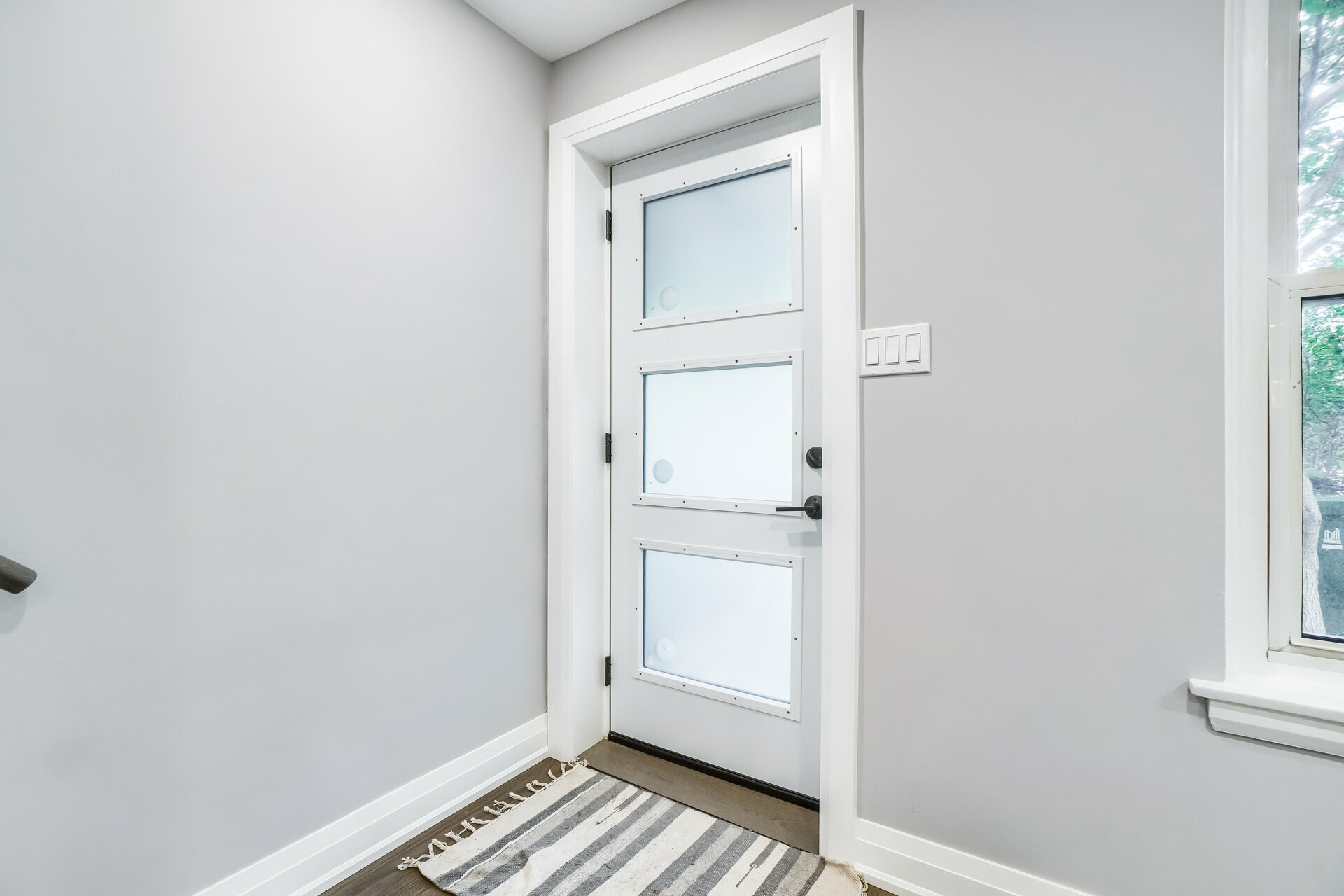 16 Rowley Avenue, Toronto Realmedia Tours