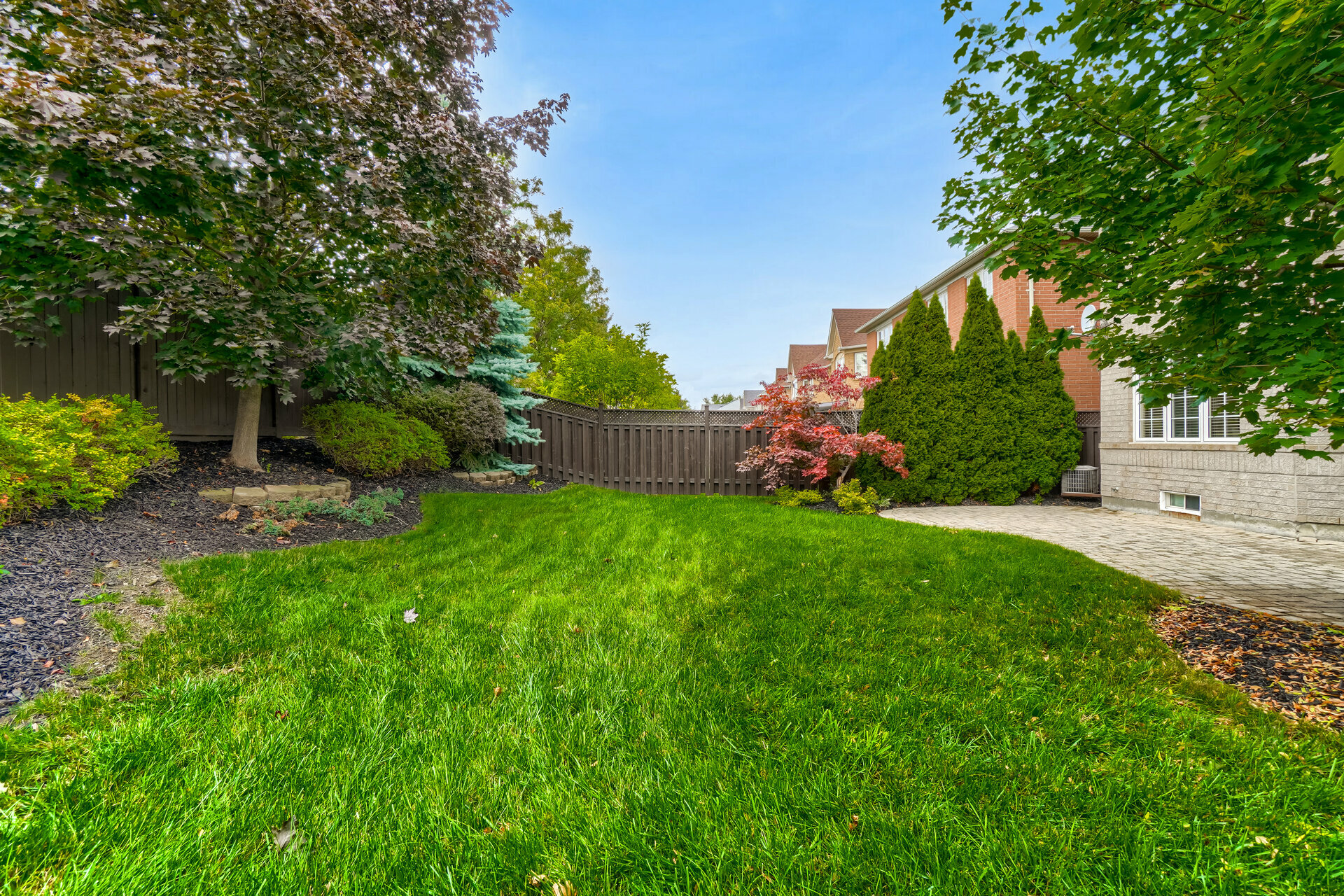 2545417