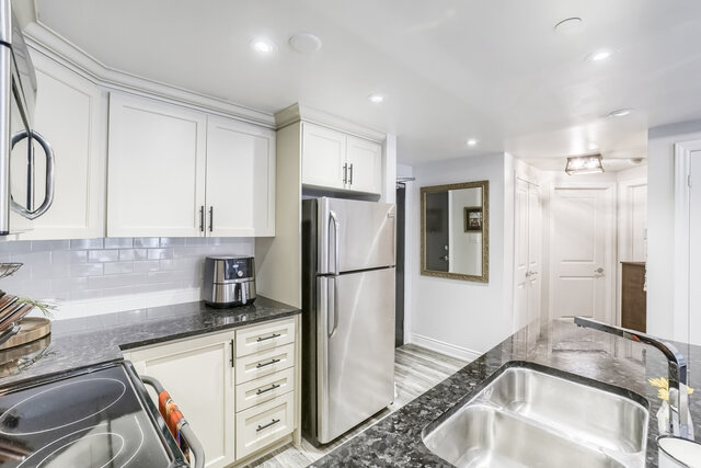 #109-149 Church Street, Schomberg - photo 11