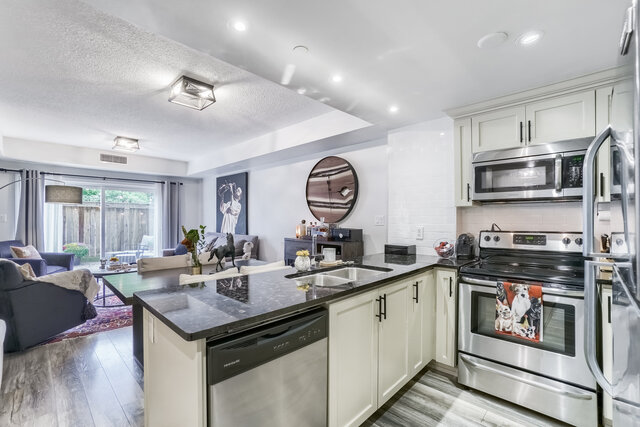 #109-149 Church Street, Schomberg - photo 15