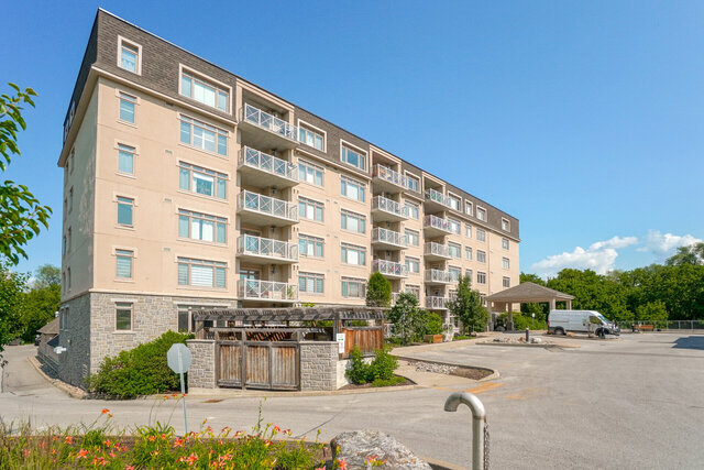 #109-149 Church Street, Schomberg - photo 3