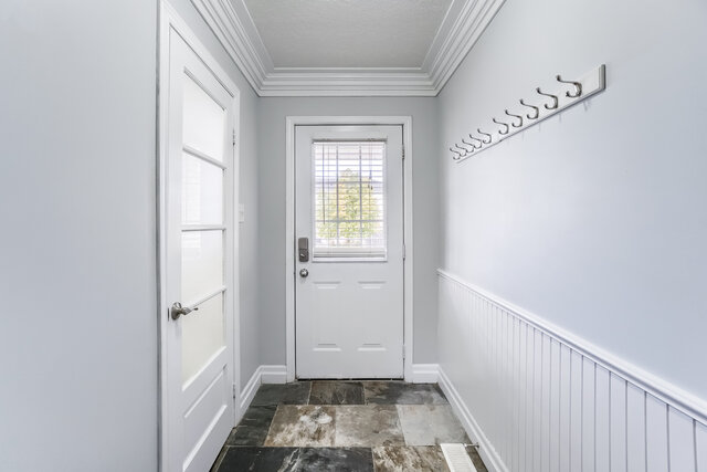 736 Paris Boulevard, Waterloo - photo 6