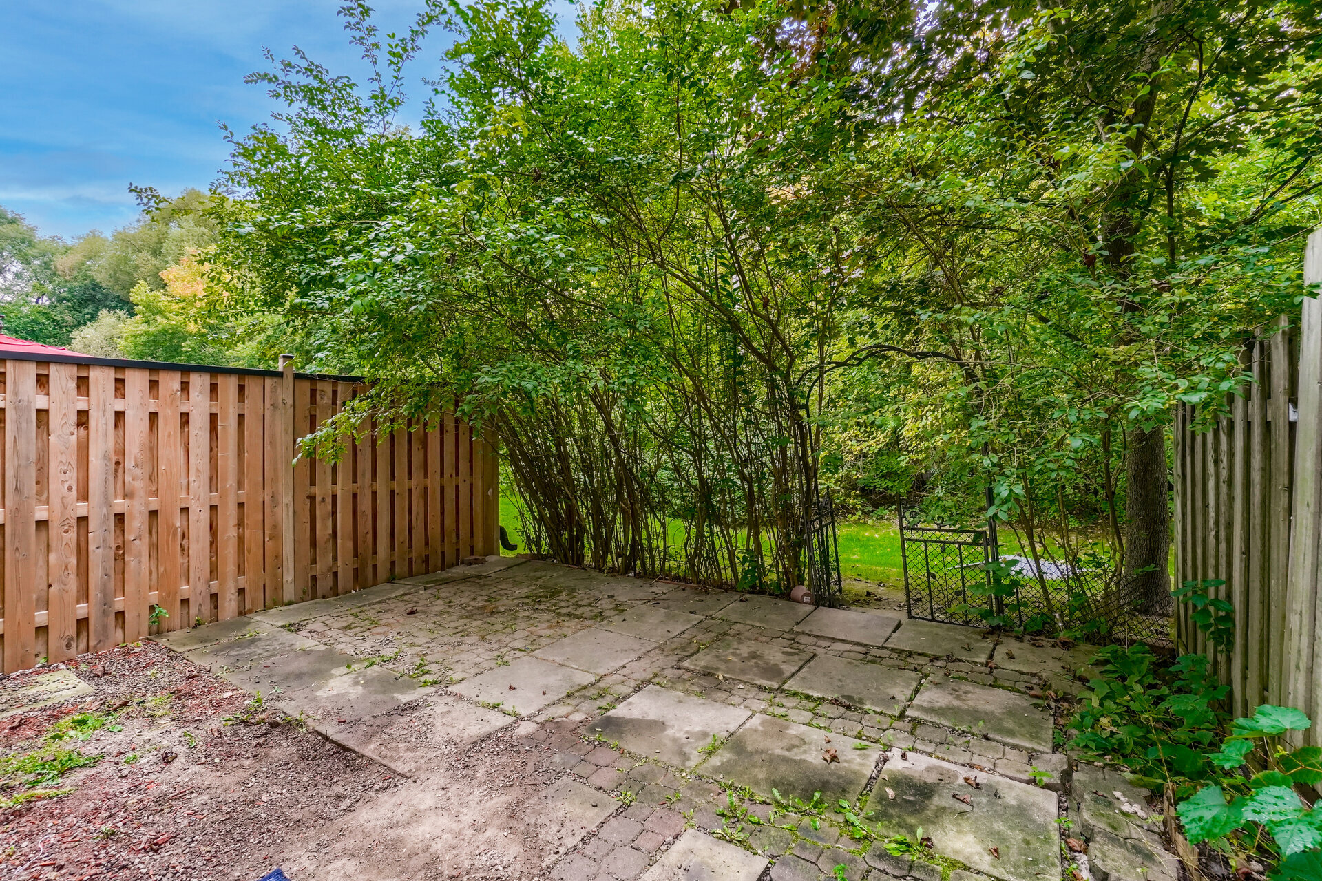 15350 Camelot Court, Oshawa Realmedia Tours