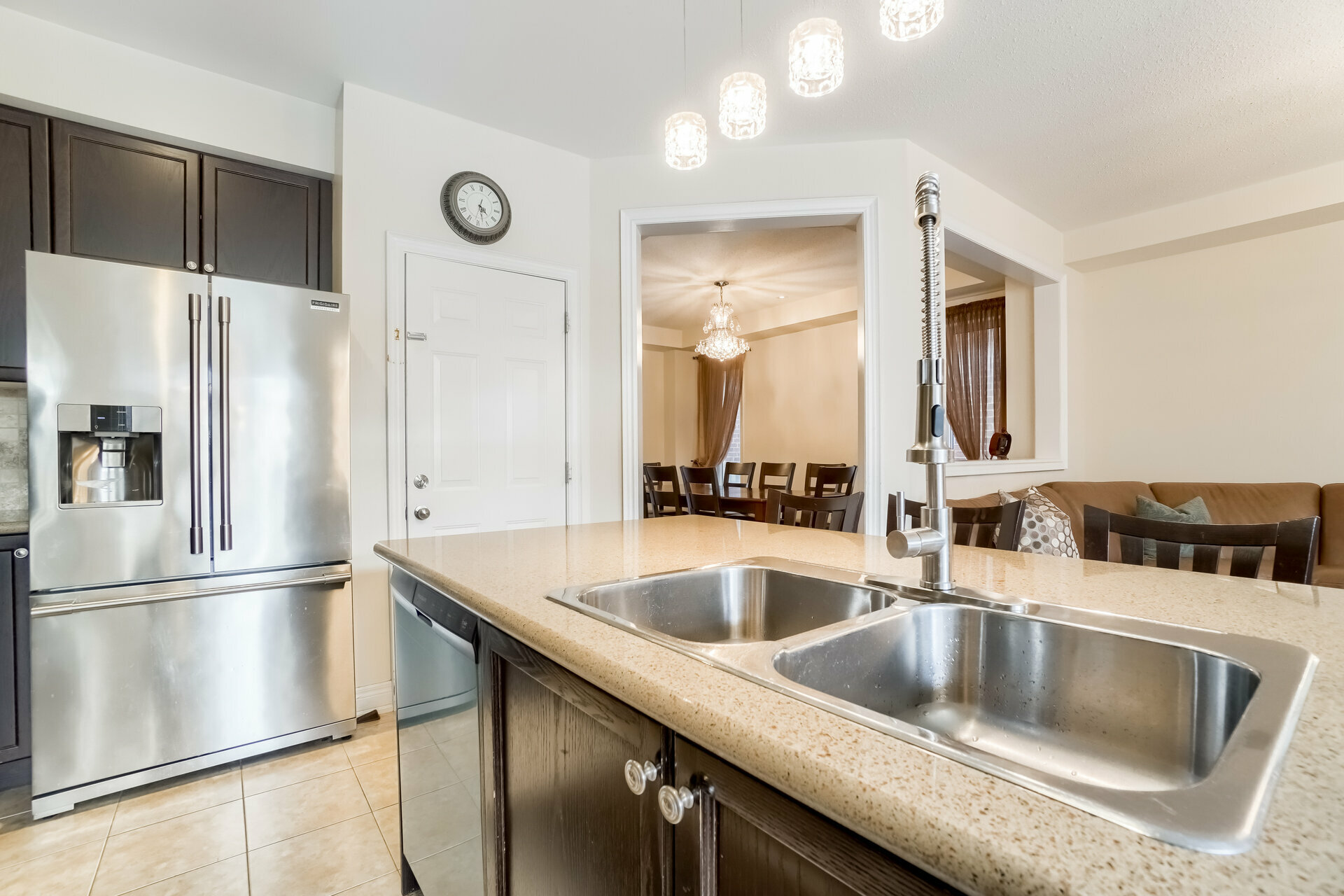 202 Mactier Drive, Kleinburg Realmedia Tours