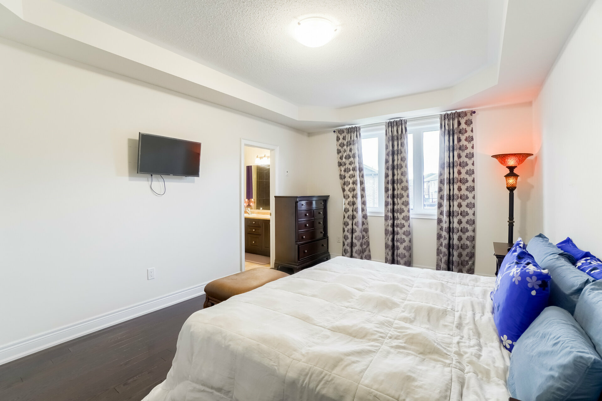 202 Mactier Drive, Kleinburg Realmedia Tours