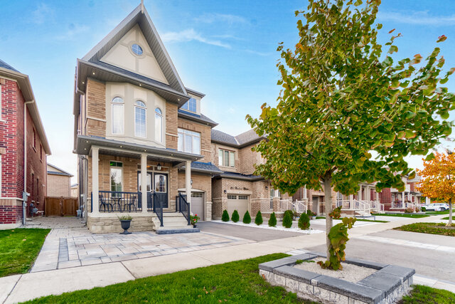 202 Mactier Drive, Kleinburg - photo 3