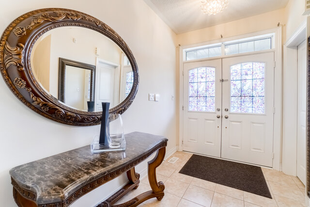 202 Mactier Drive, Kleinburg - photo 9
