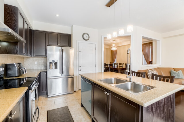 202 Mactier Drive, Kleinburg - photo 19