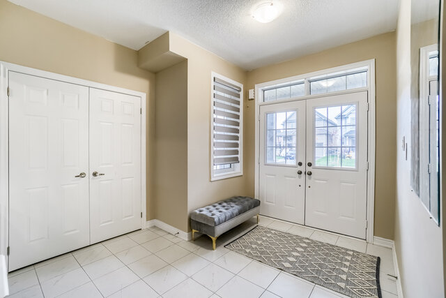 709 Gilmour Crescent, Shelburne - photo 5