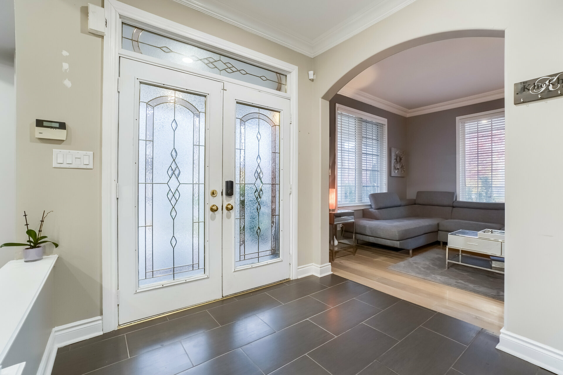 686 Tuxford Drive, Milton Realmedia Tours