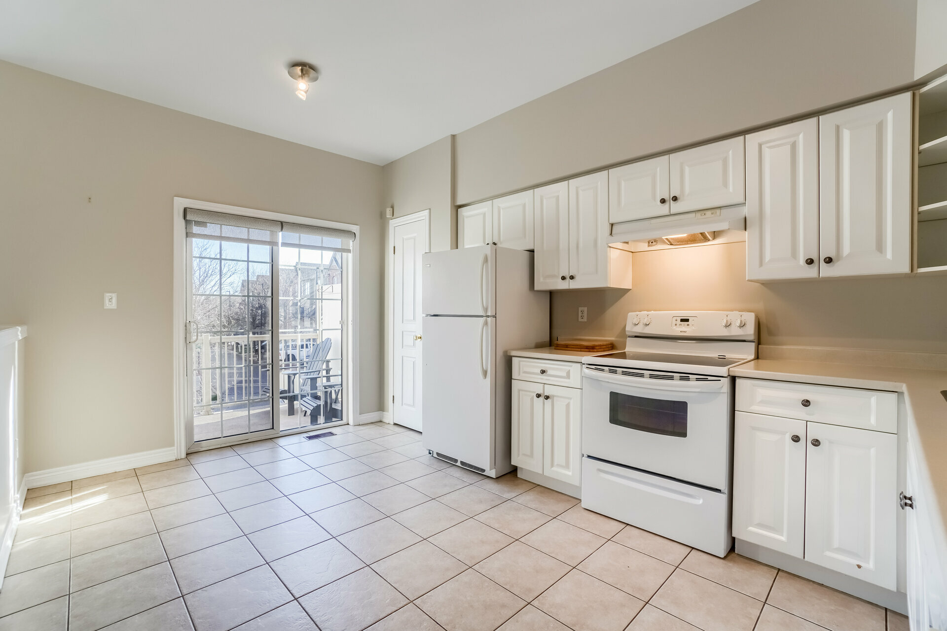 5045 Bidwell commons, Burlington - photo 8