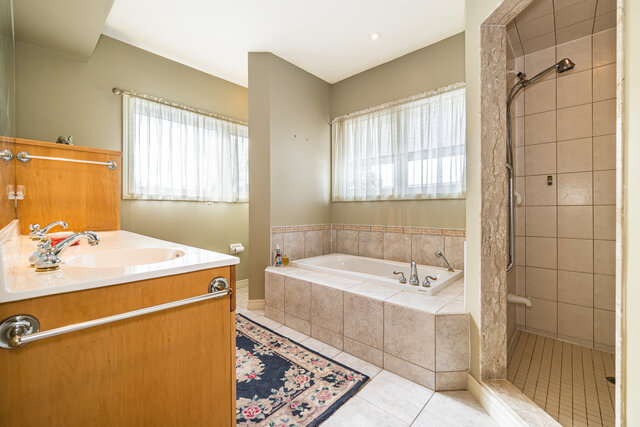 6321 Kirby Road, Kleinburg - photo 36