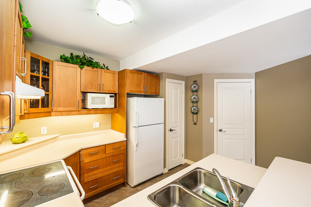 6321 Kirby Road, Kleinburg - photo 47