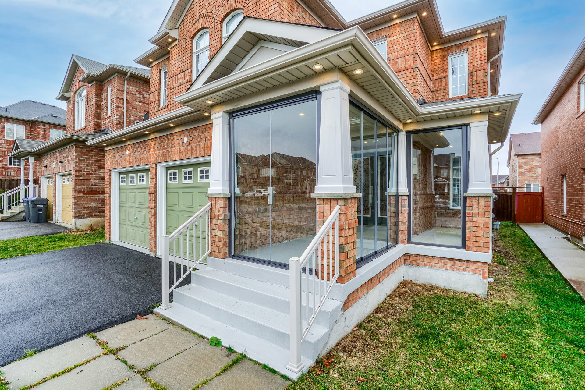 769 White Clover Way by Hussain Alhomairy